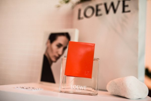  5 питань про новому ароматі Solo Elle від Loewe