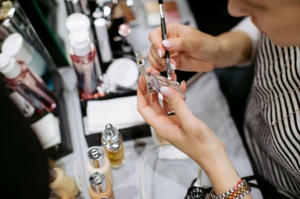 Чому ми так чекали запуск makeup-лінії Dior Backstage в Україні