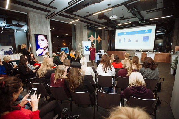 Must read: все, что вы должны знать о защите кожи от синего света