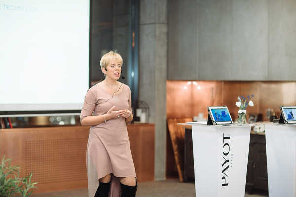 Must read: все, что вы должны знать о защите кожи от синего света